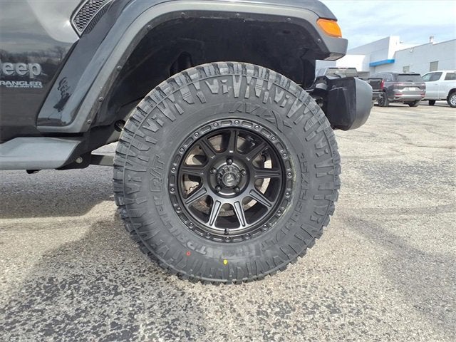 2021 Jeep Wrangler Unlimited Sahara Altitude