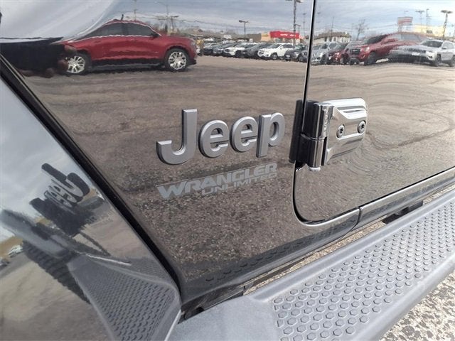 2021 Jeep Wrangler Unlimited Sahara Altitude