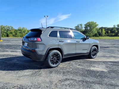 2023 Jeep Cherokee Altitude Lux