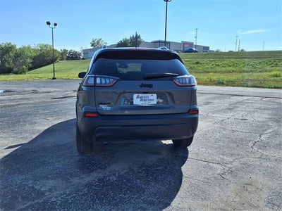2023 Jeep Cherokee Altitude Lux