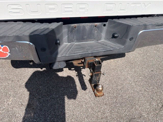 2012 Ford Super Duty F-350 DRW XL