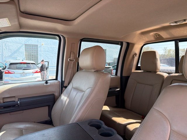 2012 Ford Super Duty F-350 DRW XL