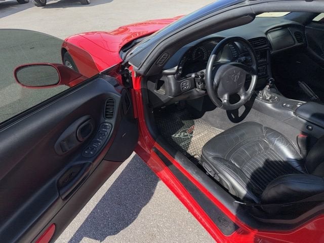 2000 Chevrolet Corvette Base