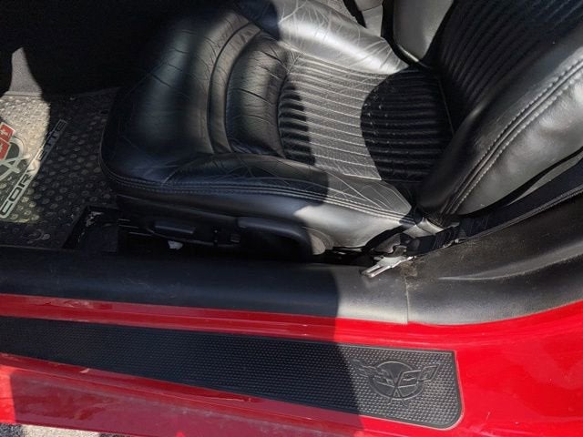 2000 Chevrolet Corvette Base