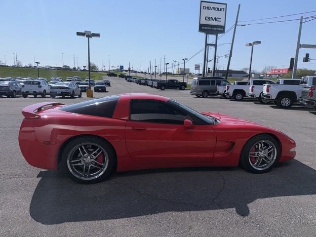 2000 Chevrolet Corvette Base