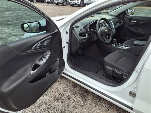 2018 Chevrolet Malibu LS