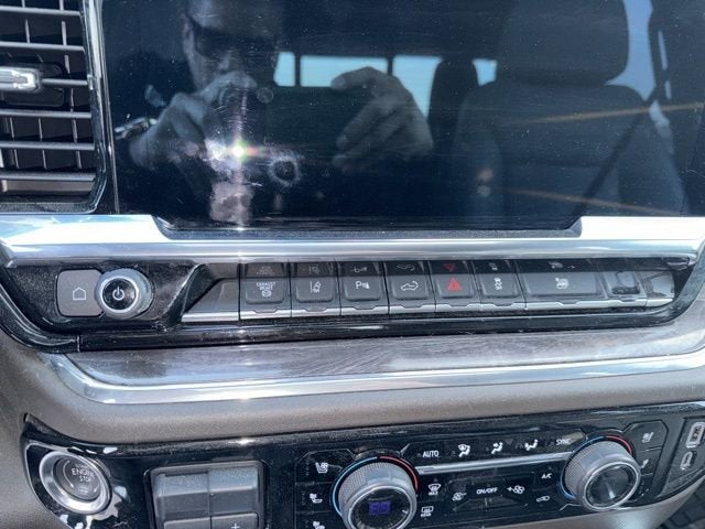 2025 Chevrolet Silverado 3500 HD LTZ