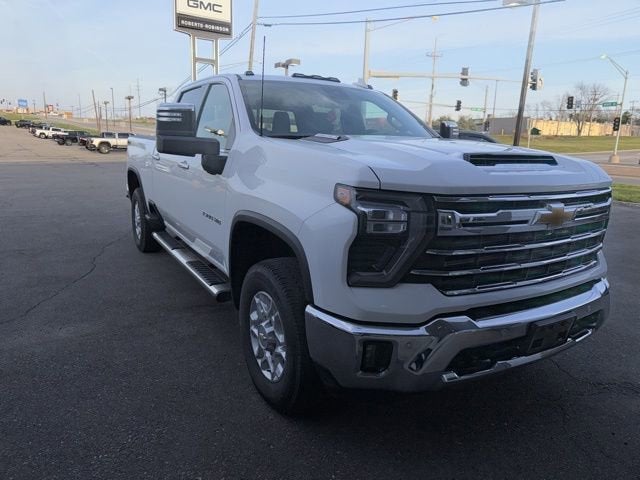 2025 Chevrolet Silverado 3500 HD LTZ