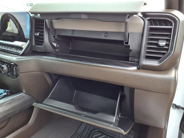 2025 Chevrolet Silverado 3500 HD LTZ