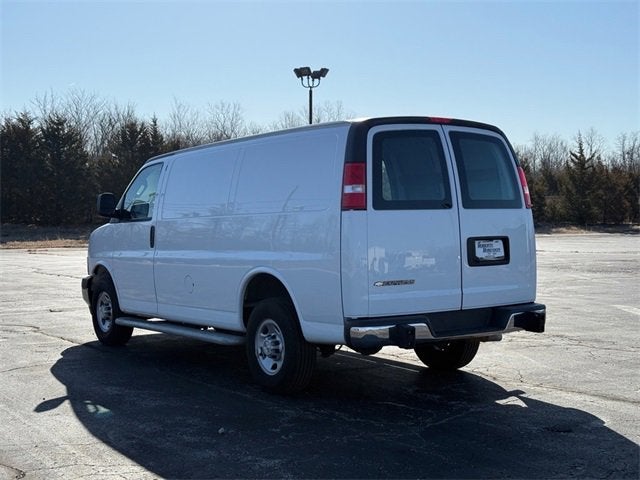2023 Chevrolet Express Cargo 2500 WT