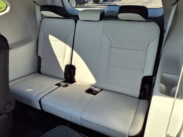 2027 GMC Acadia Denali