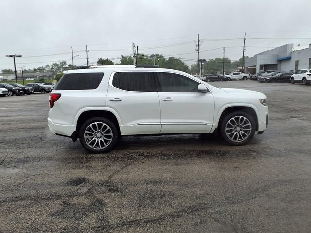 2022 GMC Acadia Denali