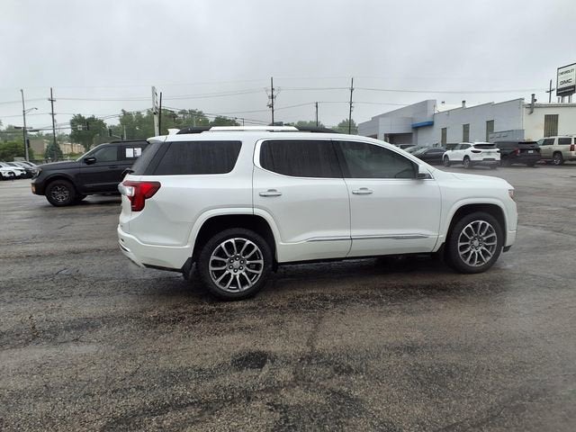 2022 GMC Acadia Denali