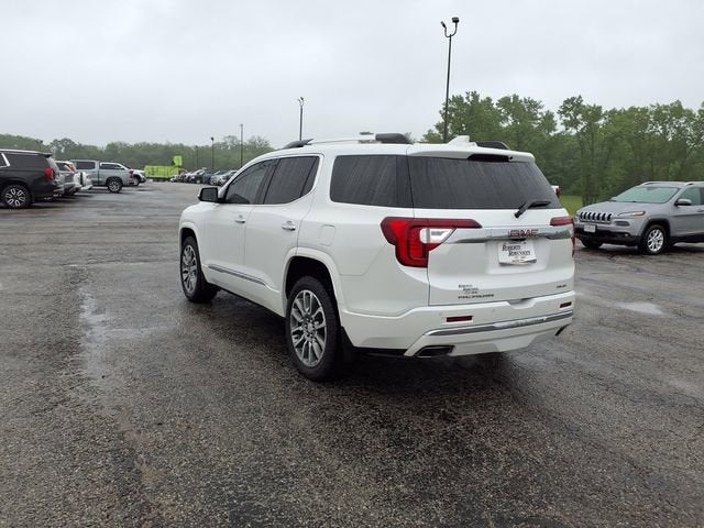 2022 GMC Acadia Denali