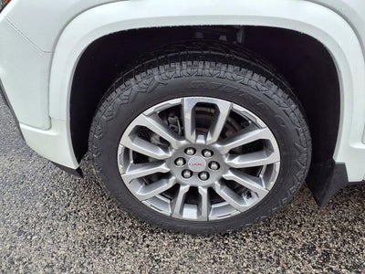 2022 GMC Acadia Denali