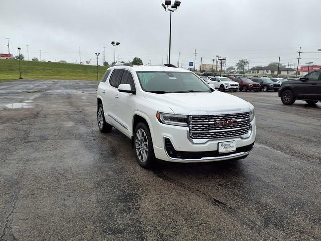 2022 GMC Acadia Denali