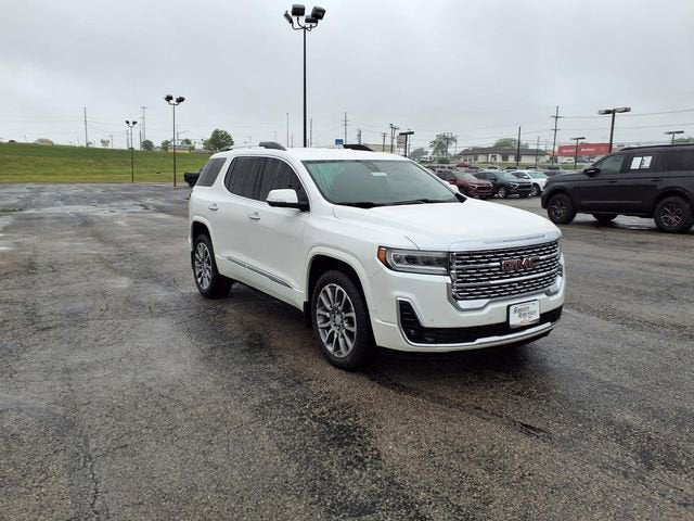 2022 GMC Acadia Denali