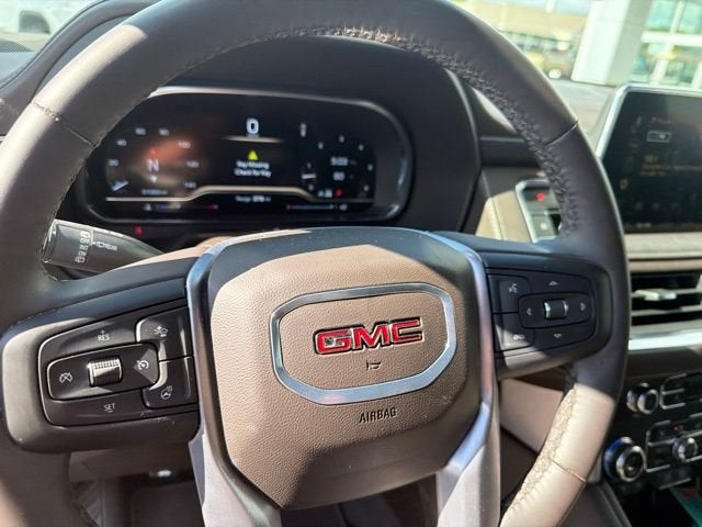 2024 GMC Yukon SLT