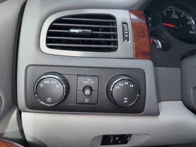 2011 GMC Yukon XL SLT