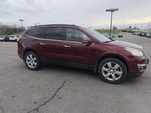 2017 Chevrolet Traverse LT