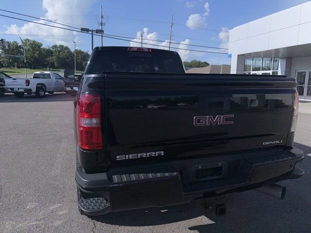 2017 GMC Sierra 2500 HD Denali