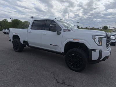 2025 GMC Sierra 2500 HD AT4