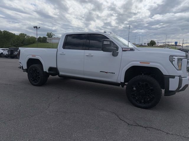 2025 GMC Sierra 2500 HD AT4