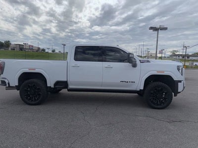 2025 GMC Sierra 2500 HD AT4
