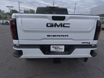 2025 GMC Sierra 2500 HD AT4