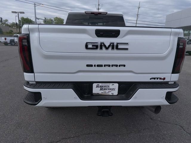 2025 GMC Sierra 2500 HD AT4