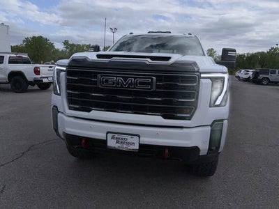 2025 GMC Sierra 2500 HD AT4