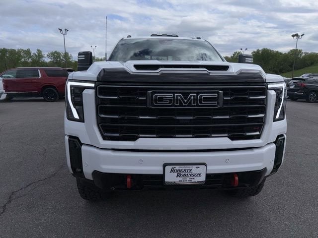 2025 GMC Sierra 2500 HD AT4