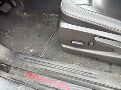 2022 GMC Canyon AT4 - Leather