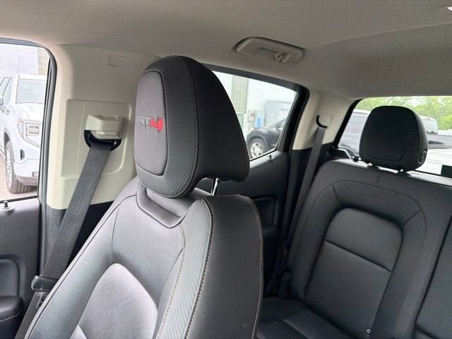 2022 GMC Canyon AT4 - Leather