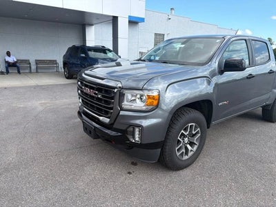 2022 GMC Canyon 4WD AT4 w/Leather