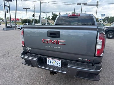 2022 GMC Canyon 4WD AT4 w/Leather