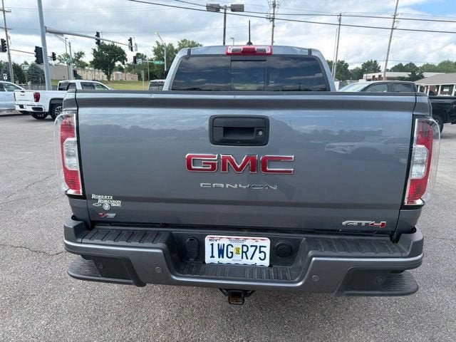 2022 GMC Canyon 4WD AT4 w/Leather
