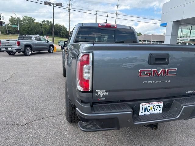 2022 GMC Canyon 4WD AT4 w/Leather