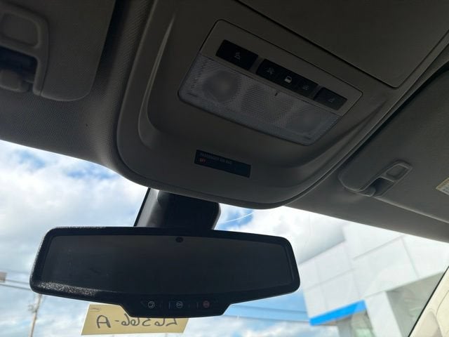2022 GMC Canyon 4WD AT4 w/Leather
