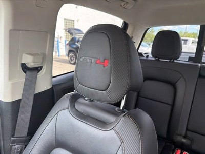 2022 GMC Canyon 4WD AT4 w/Leather