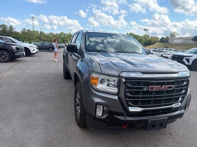 2022 GMC Canyon 4WD AT4 w/Leather