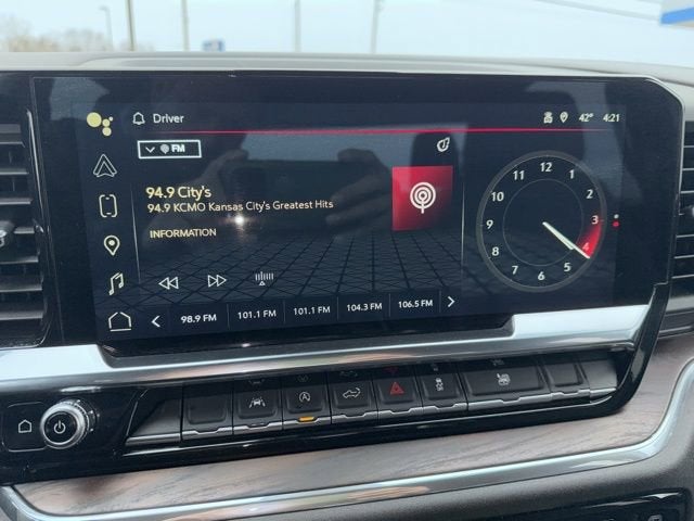 2025 GMC Sierra 1500 SLT