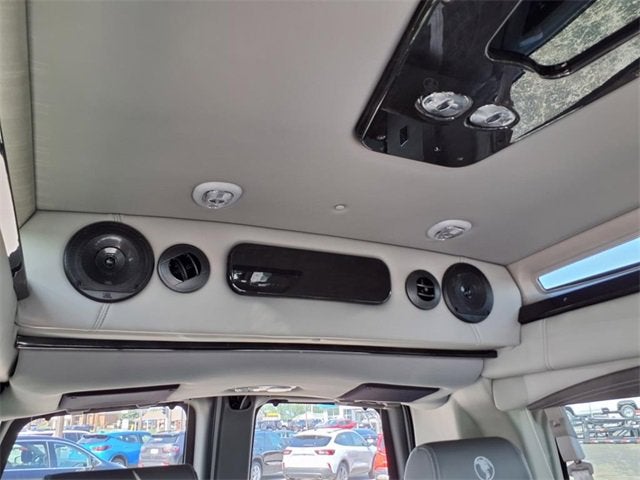 2025 GMC Savana Cargo 2500 Work Van