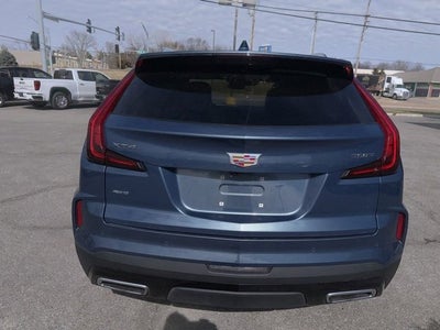 2025 Cadillac XT4 Premium Luxury