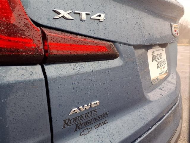 2025 Cadillac XT4 Premium Luxury