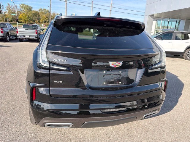 2024 Cadillac XT4 Sport