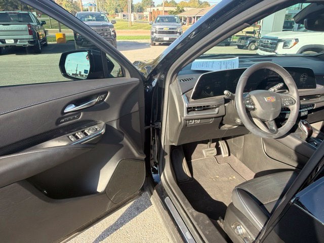 2024 Cadillac XT4 Sport