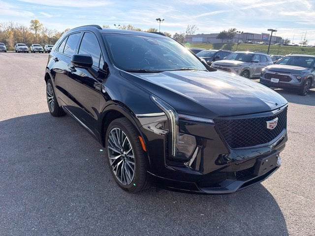 2024 Cadillac XT4 Sport