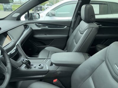 2025 Cadillac XT5 Premium Luxury