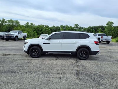 2025 Volkswagen Atlas 2.0T Peak Edition